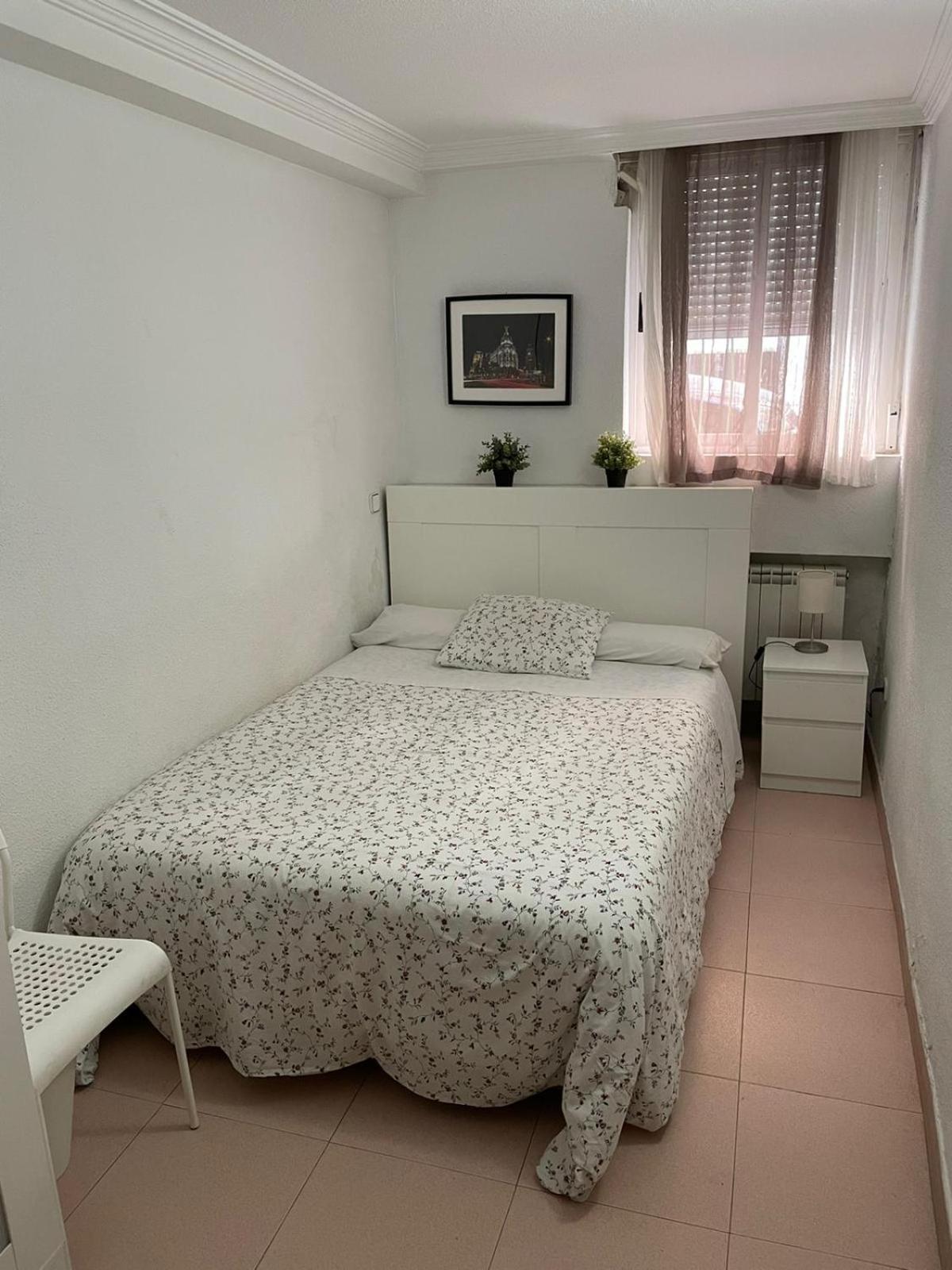 Pradera San Isidro 1 Apartment Мадрид Стая снимка